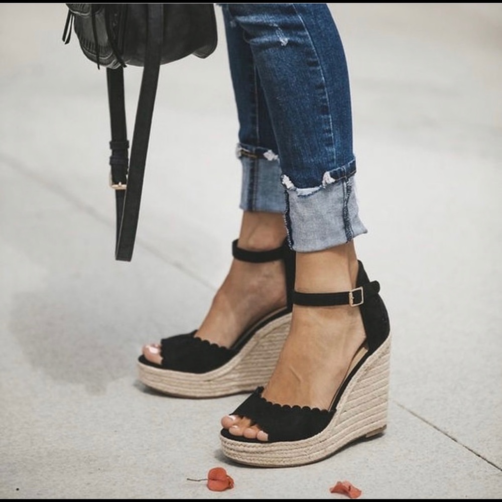 Wedge heels
